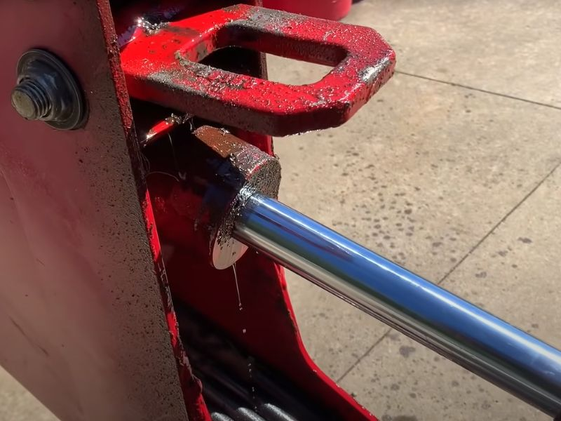 Hydraulikzylinderkolbenstange: Häufige Probleme und Reparaturen