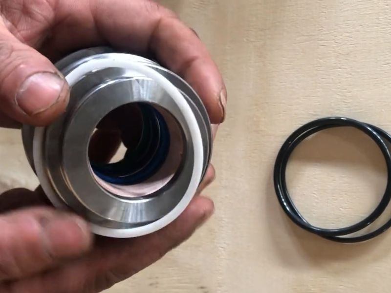 Ursachen für Robbenfehler in hydraulischen Zylindern